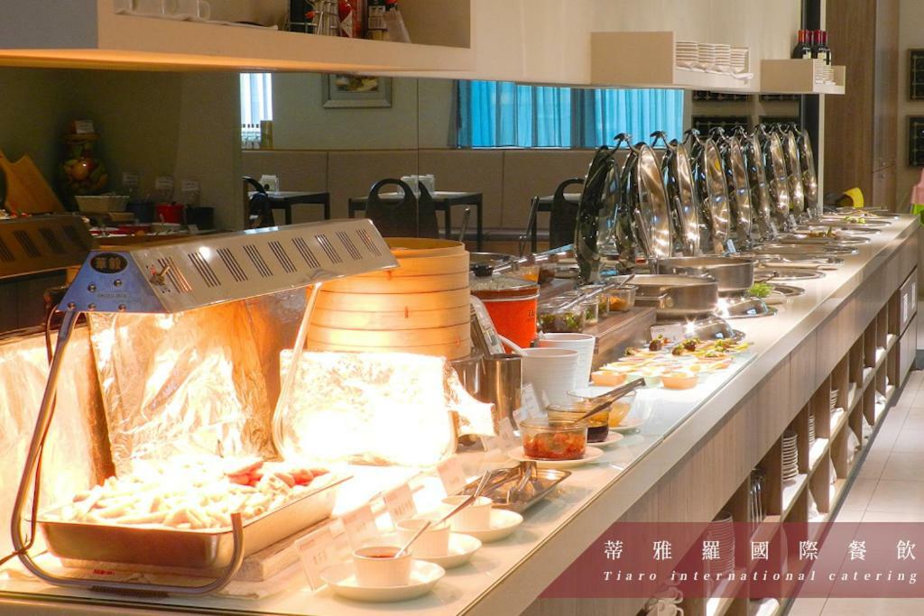 Darlon Hotel Hsinchu City Exterior photo